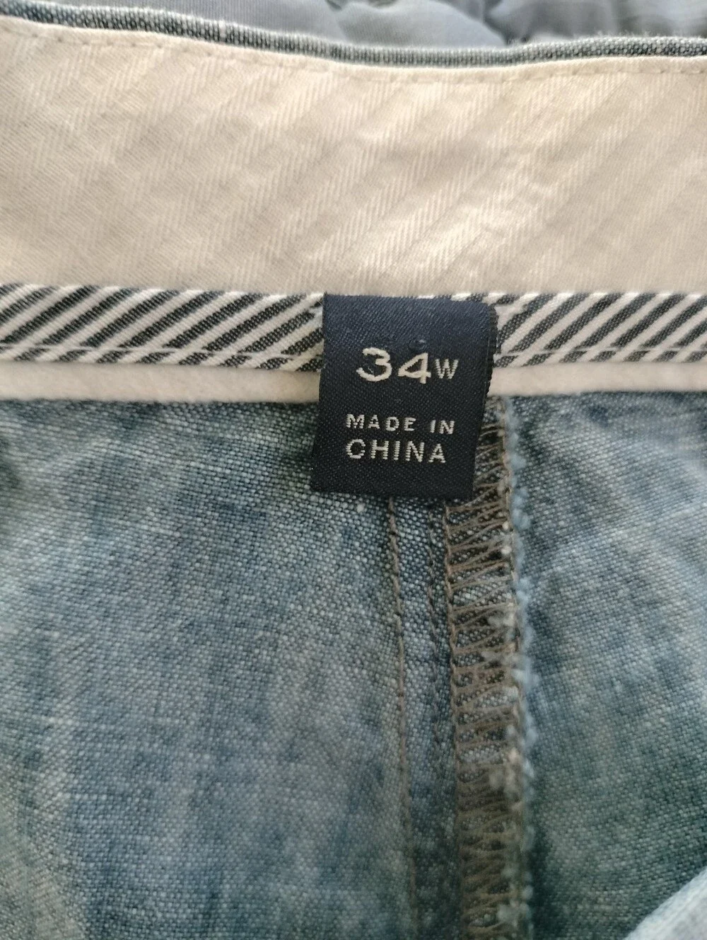 J Crew Mens 34 Linen Cotton Blend Blue Chambray Chino Shorts Preppy Vacation